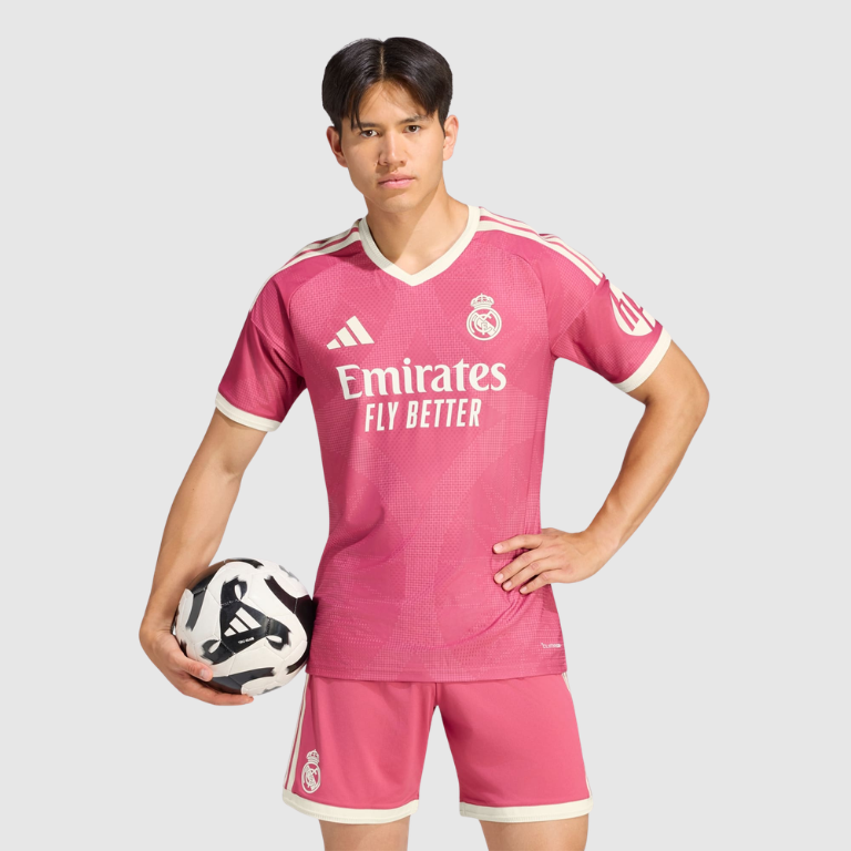Real Madrid Third 2026/27 · Player Version