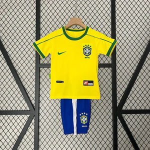 Kit Enfant Brésil Rétro Domicile Jaune 1998