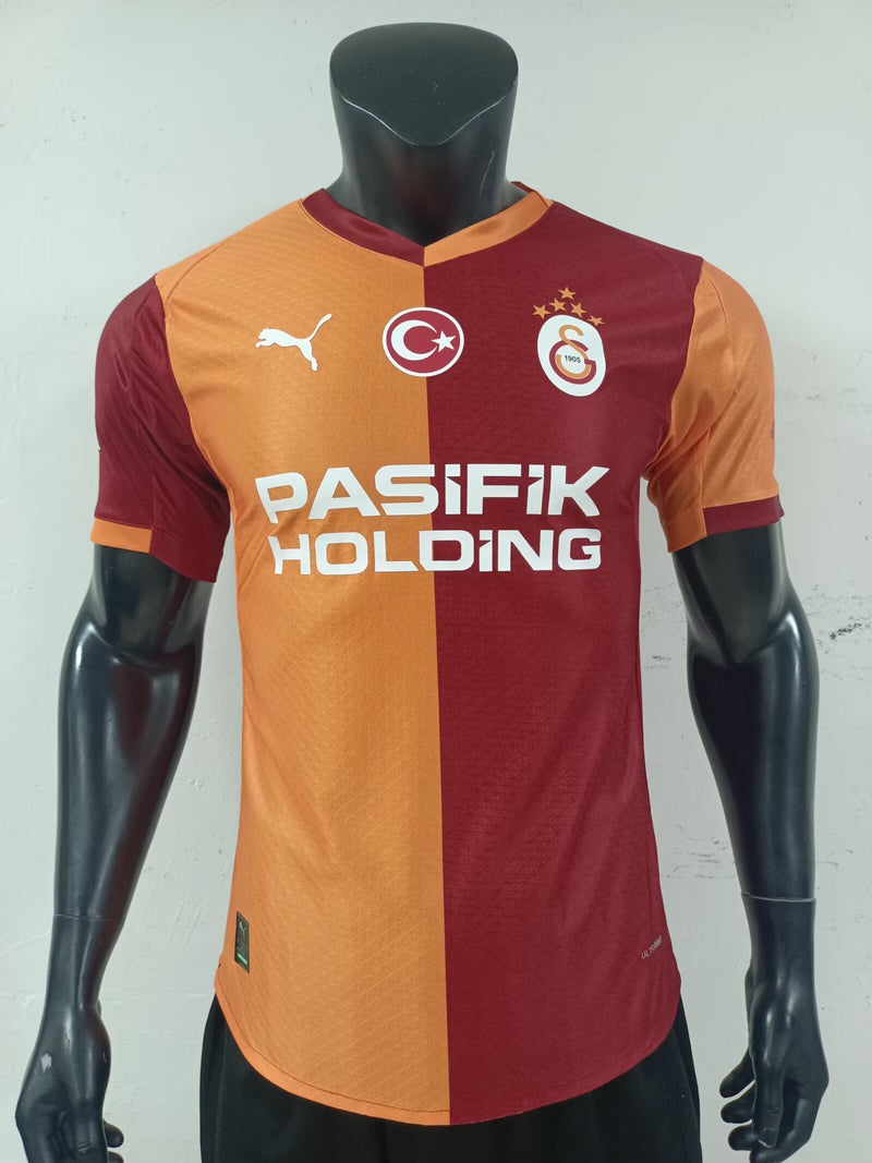 Galatasaray Domicile 2025/26 Version Joueur